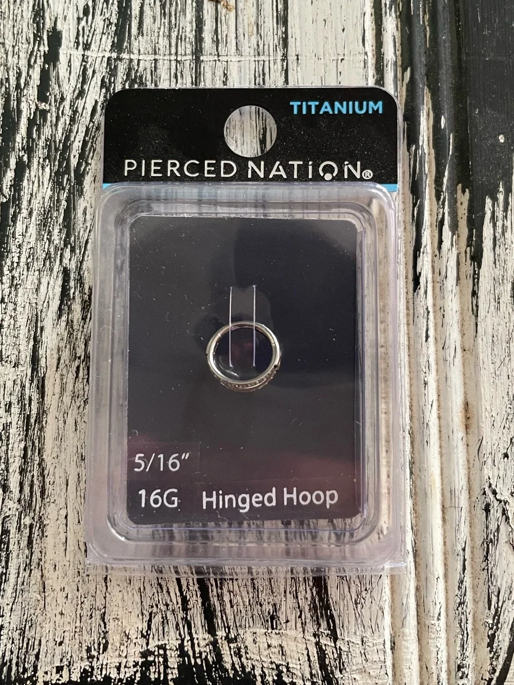 Pierced Nation Titanium Hinged Hoop Ring - Silver